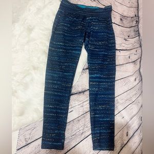 Great condition RBX full length leggings in blue brush print